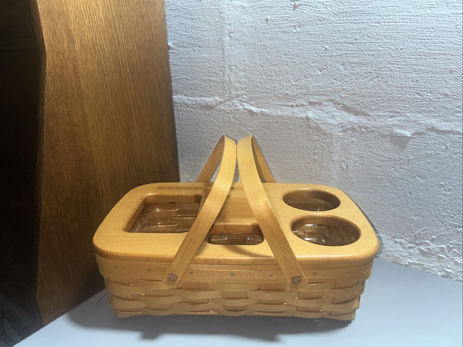 Longaberger 2001 Medium Gathering Basket, Protector & Car Caddy Lid