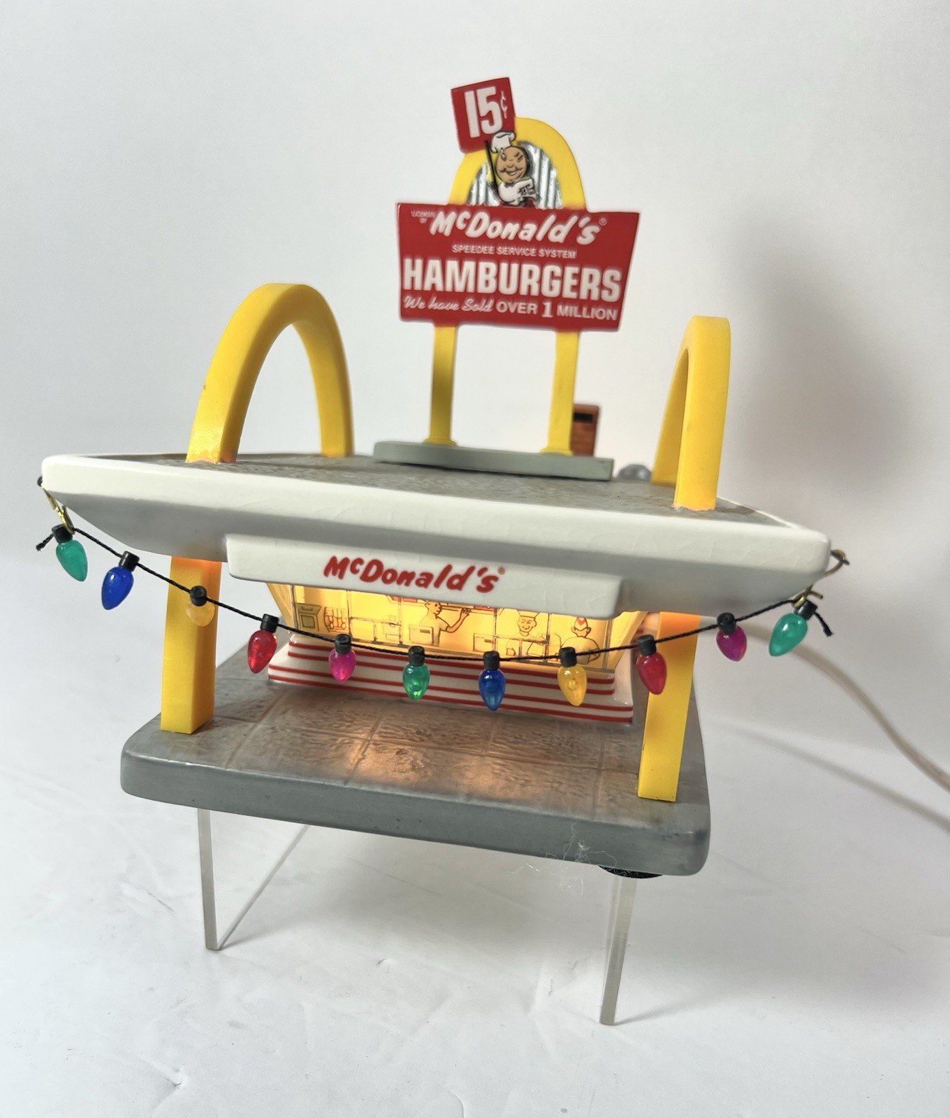 1997 McDonald’s Ceramic Lighted Christmas Village McMemories Collection