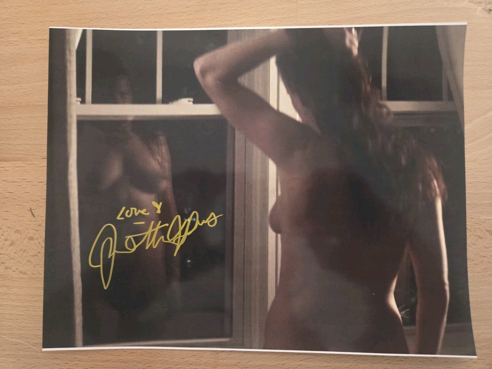 Juliette Lewis Signed 8.5 By 11 Kelly And Cal