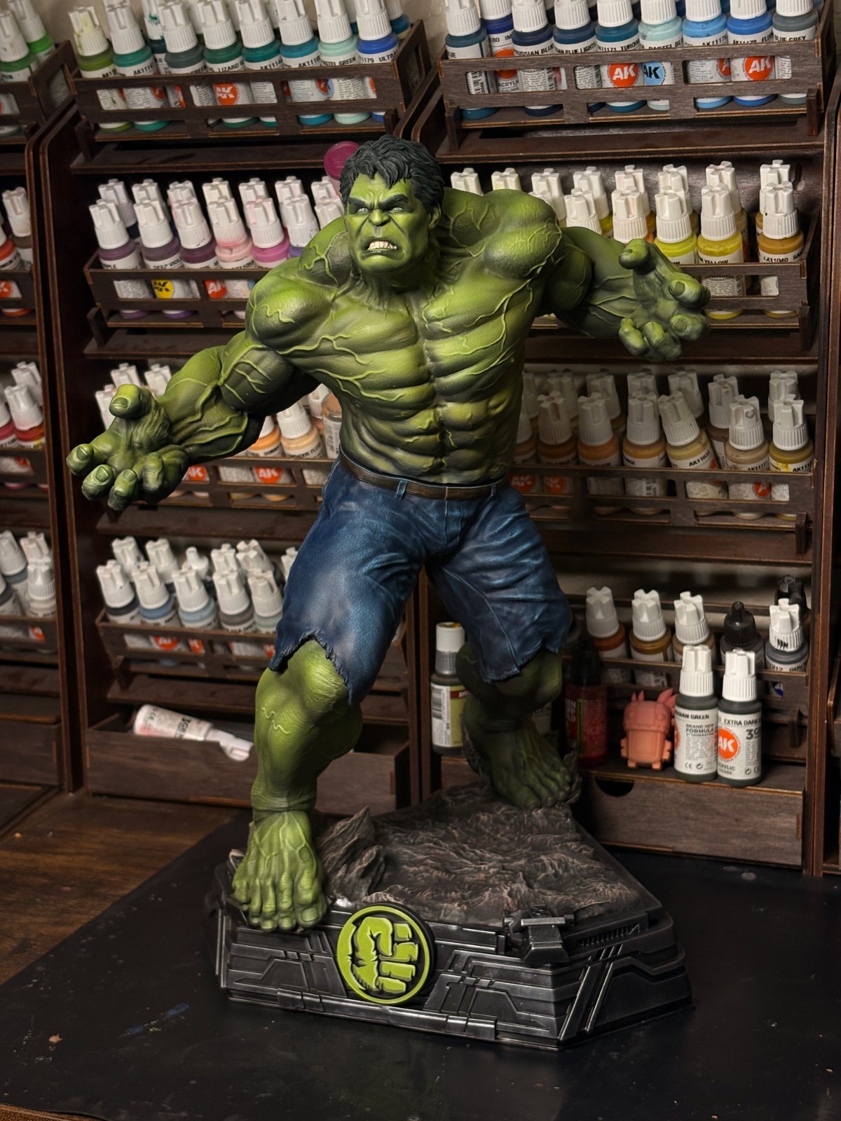 Huge Hand-Painted Hulk Statue (fan art)