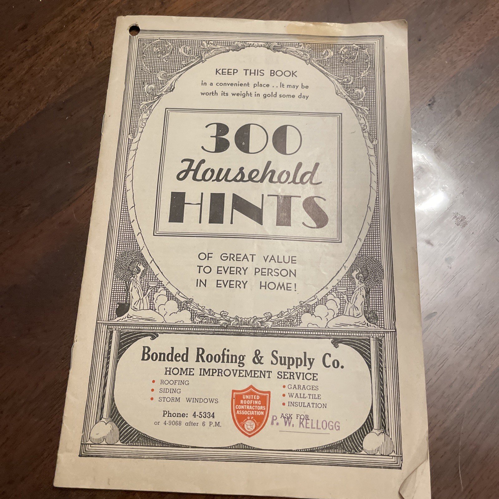1930\'s 300 Household Hints Hacks 16 page booklet Roofing Advertising Kellogg