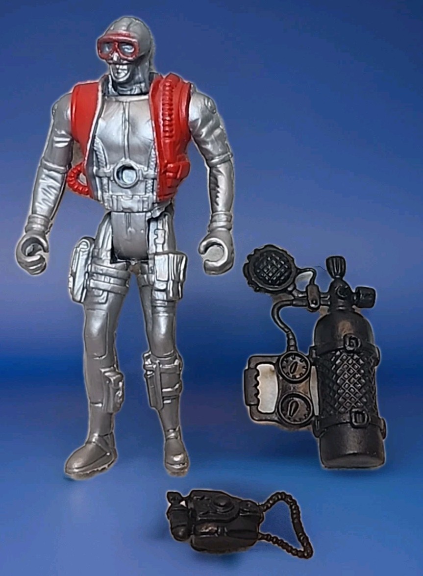 K&M Toys 2022 Silver Diver Action Figure W/ Red Vest + Oxygen Canister chap Mei