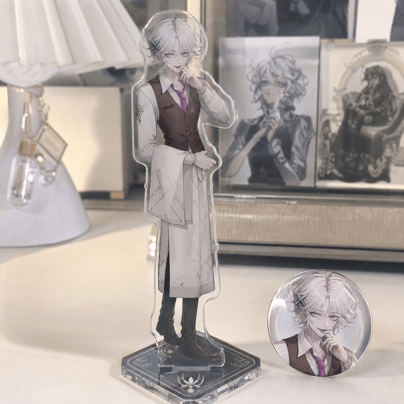 2Pc/set Hot Identity V The Night Watch Itakua Acrylic Standee Badge Decoration