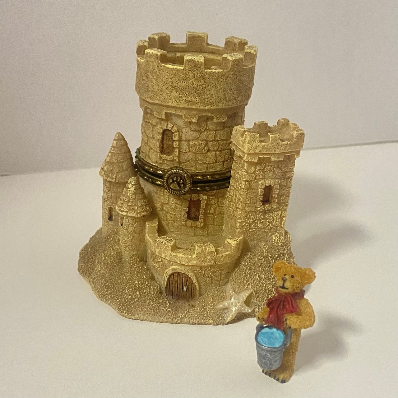 Boyds Bears Treasure Box Gloria’s Sand Castle with Shelly McBibble 4016641 NIB