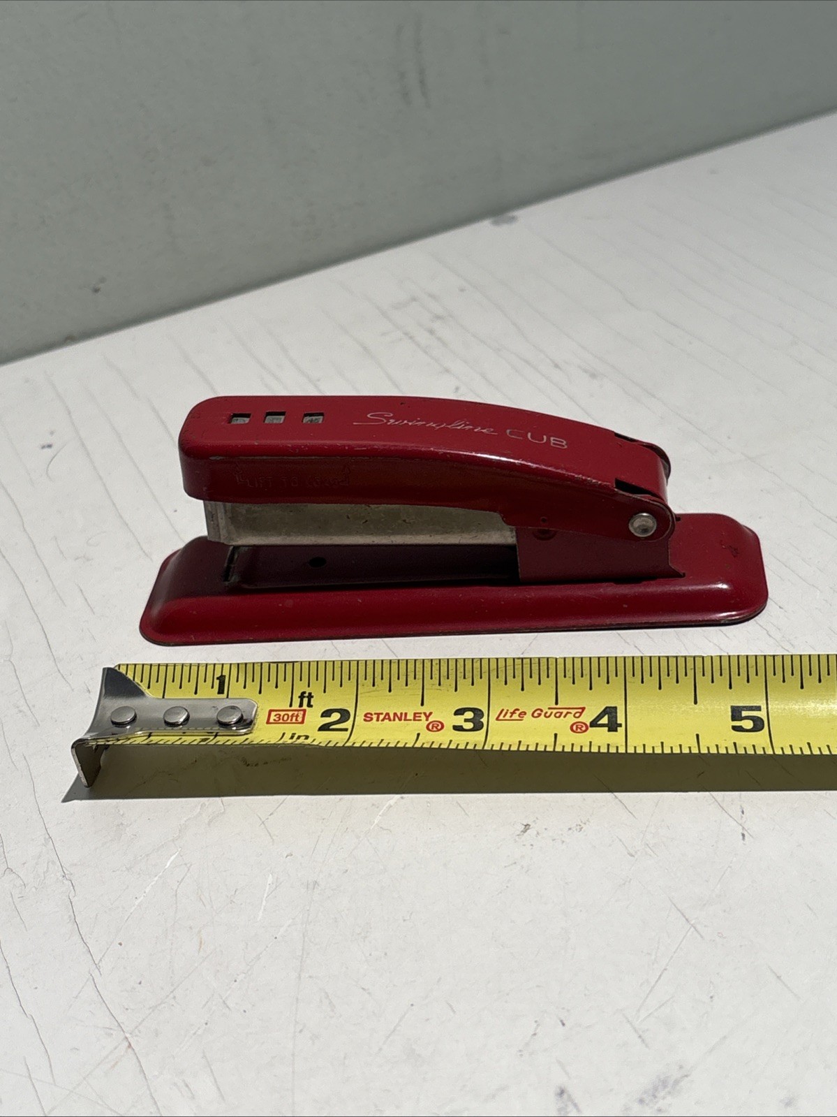 Vtg Swingline CUB Red Metal Stapler 50s MCM Style Desk Accessory USA Works 5\