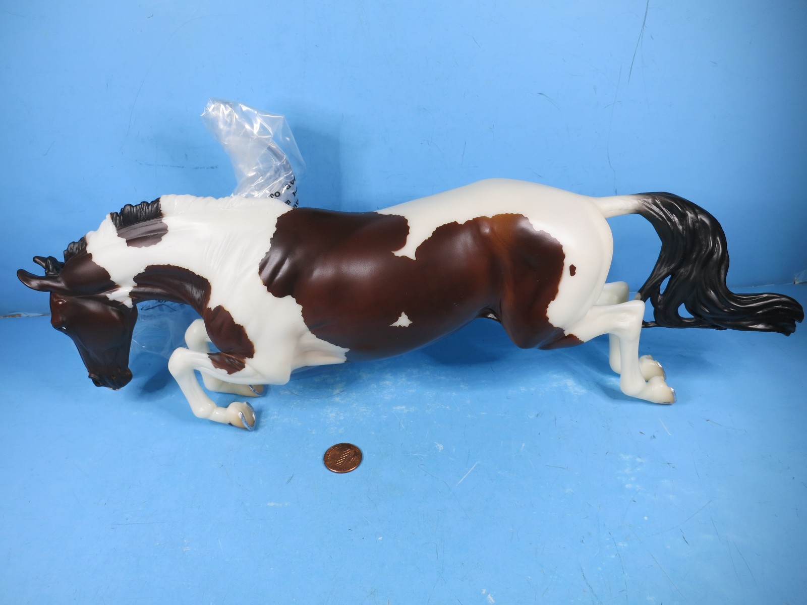 BREYER  BREYERFEST 2025-Hoopla Bay & White Pinto Jumping Horse-LTD Edition-NEW
