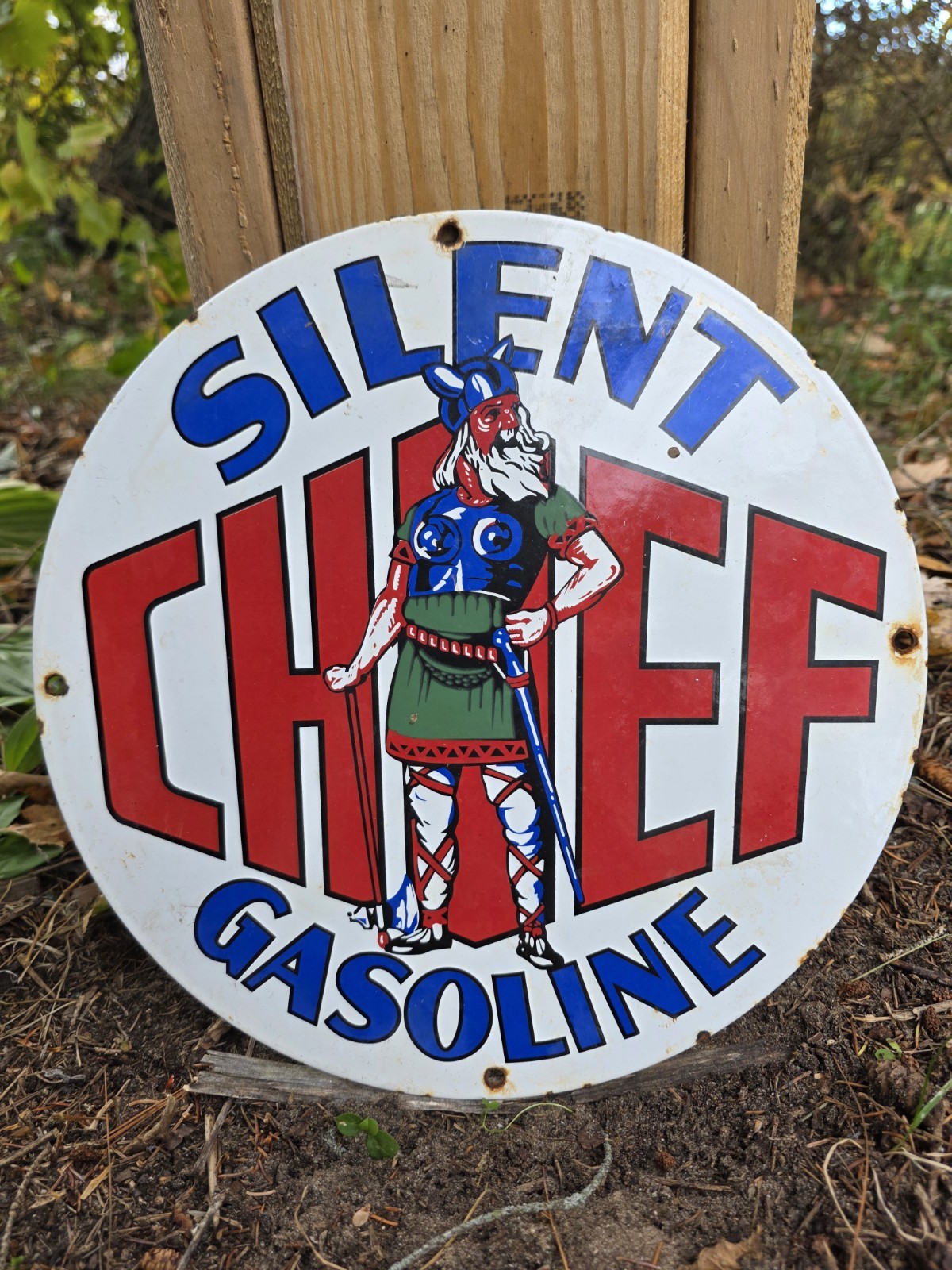 OLD VINTAGE SILENT CHIEF GASOLINE PORCELAIN GAS PUMP HEAVY METAL SIGN 12\