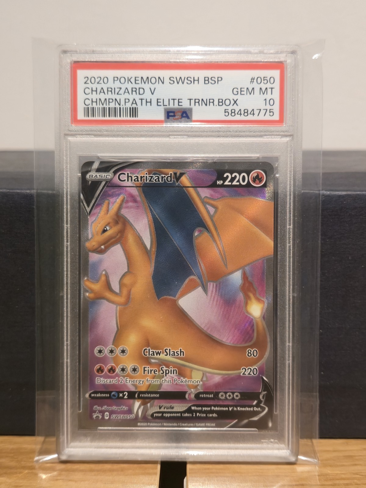 Charizard V 050/073 PSA 10 Swsh Black Star Promo Pokemon TCG Charizard V 050/073 PSA 10 Swsh Black Star Promo Pokemon TCG