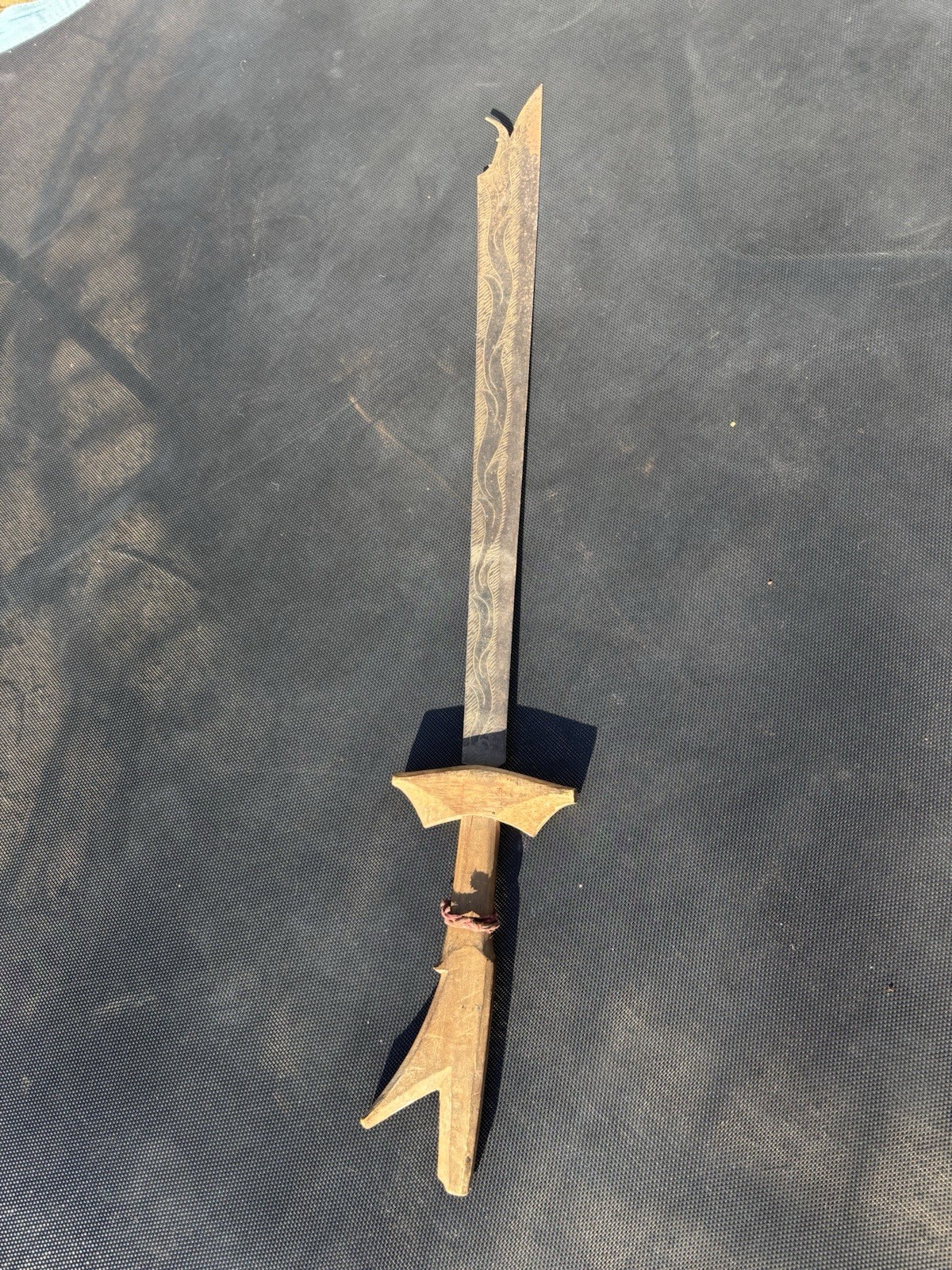 Antique Moro Kampilan 