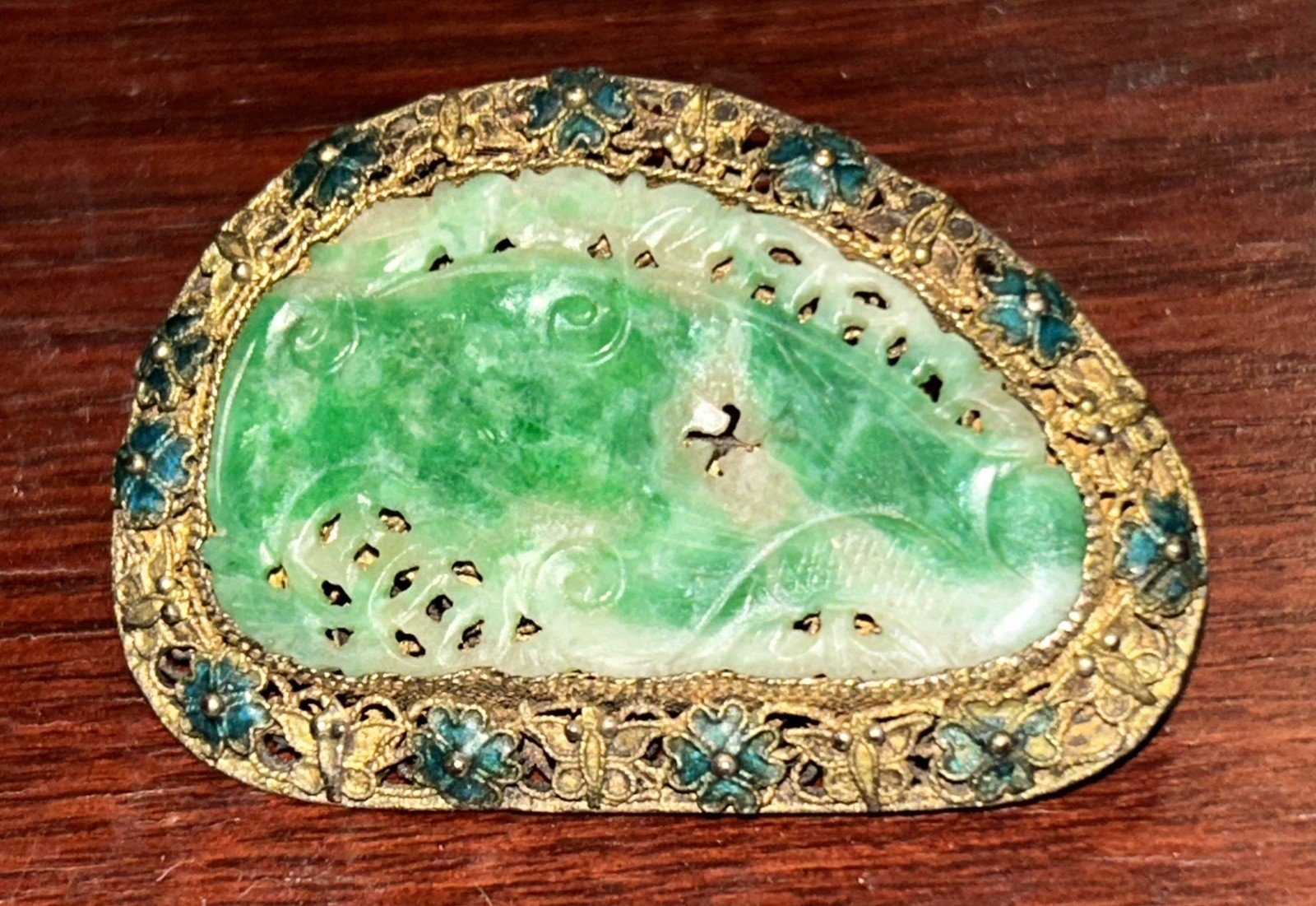 Antique Chinese Jadeite Jade Brooch Filigree Jewelry Authentic Gold Fill Enamel Antique Chinese Jadeite Jade Brooch Filigree Jewelry Authentic Gold Fill Enamel