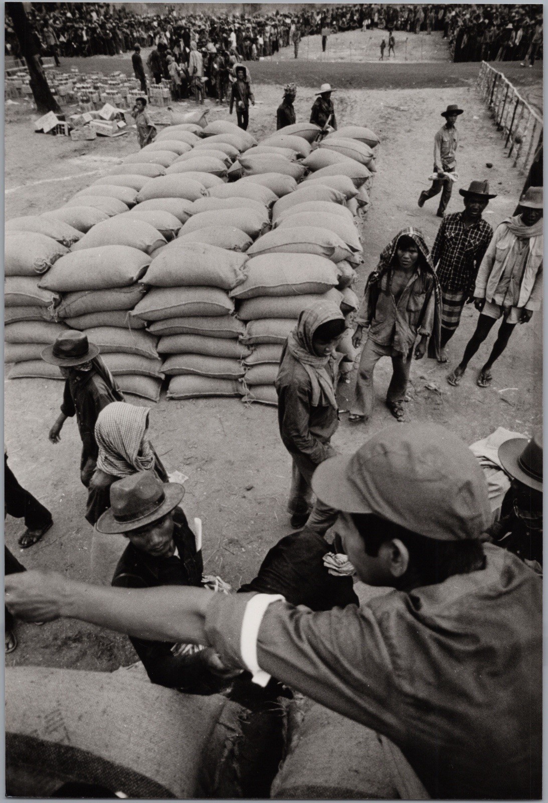 A03 A0358 – Cambodia War Famine Rice Distribution Under Khmer Rouge Rule