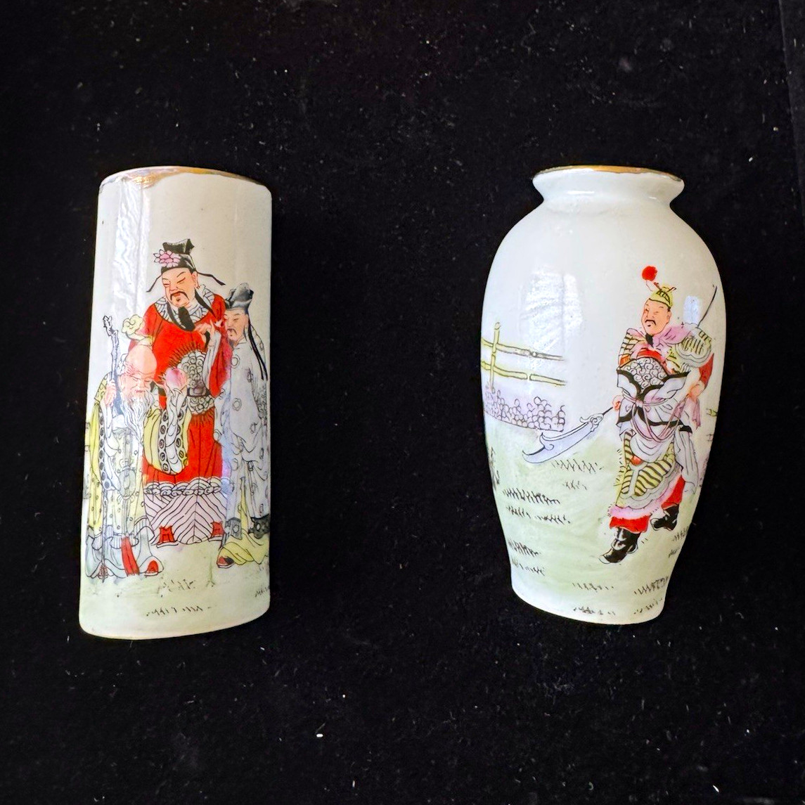 Pair of Chinese Republic Period Famille Rose Porcelain Miniature Vases