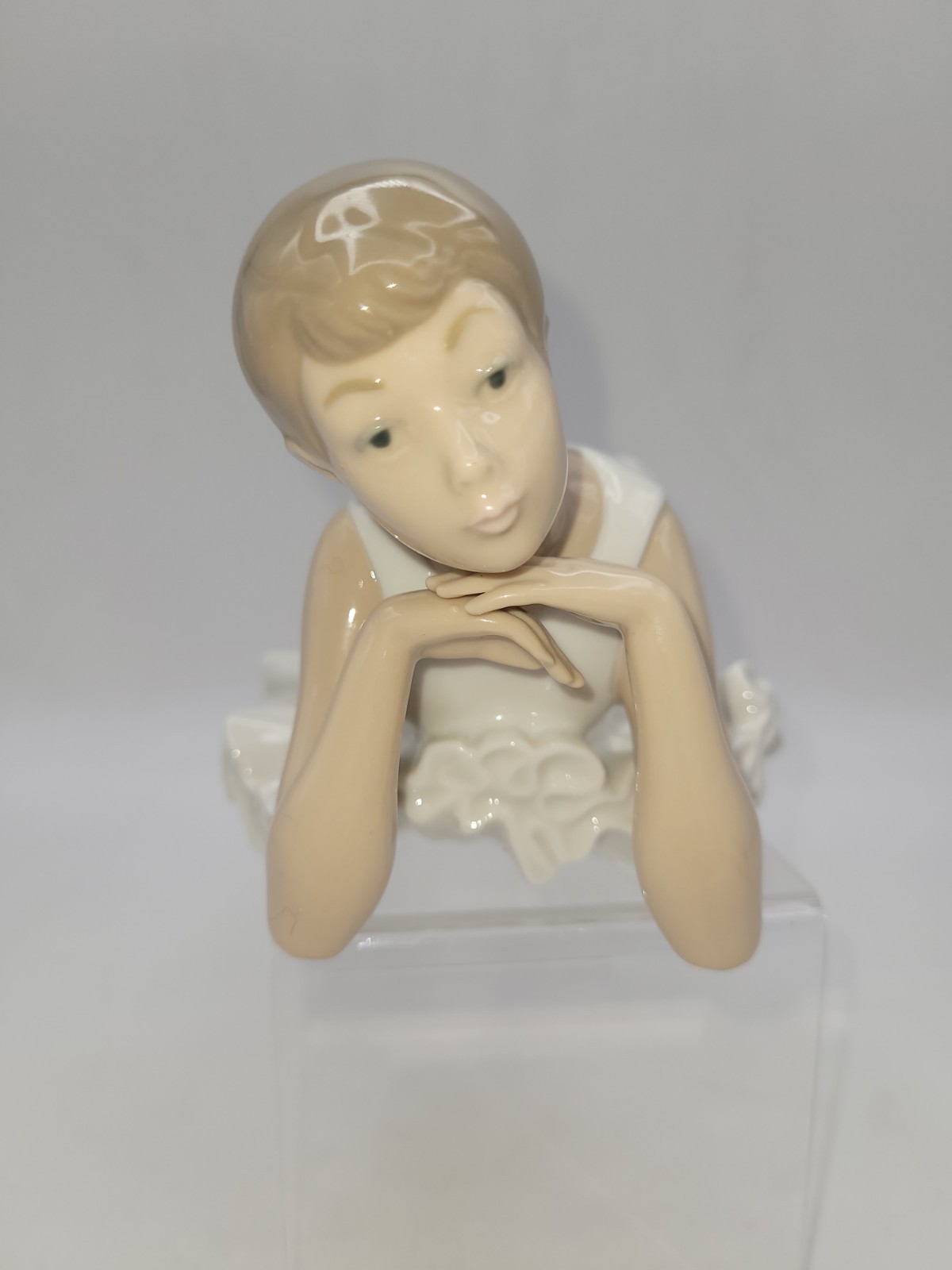 Nao By Lladro Spanish Porcelain Figurine Pensive Ballerina #149 Hand-painted