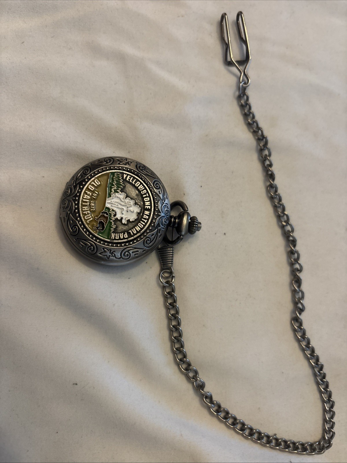 Vintage Yellowstone National Park- Old Faithful Pocket Watch Vintage Yellowstone National Park- Old Faithful Pocket Watch
