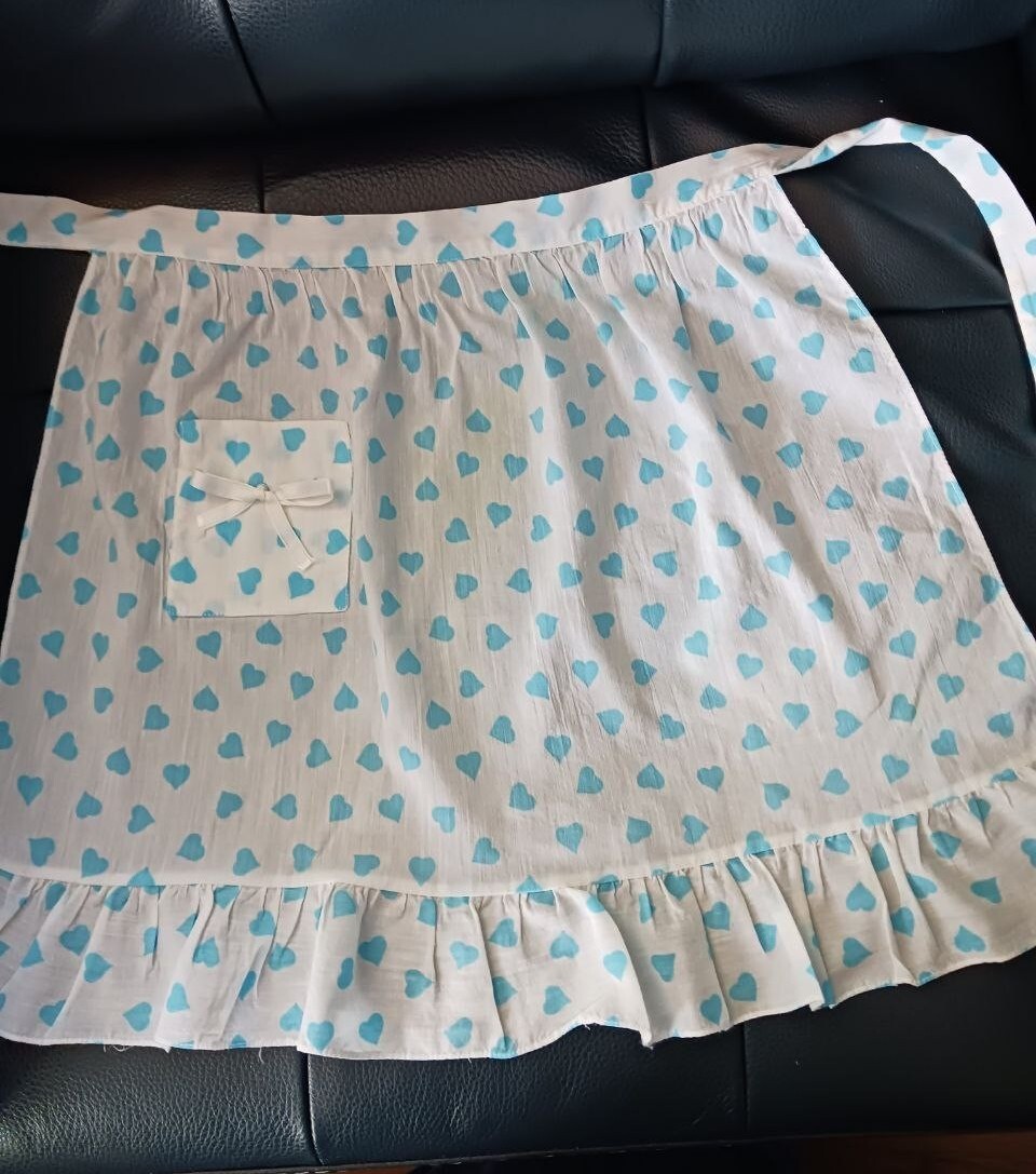 Vintage Child\'s Apron, Waist Tie, Blue Hearts with pocket