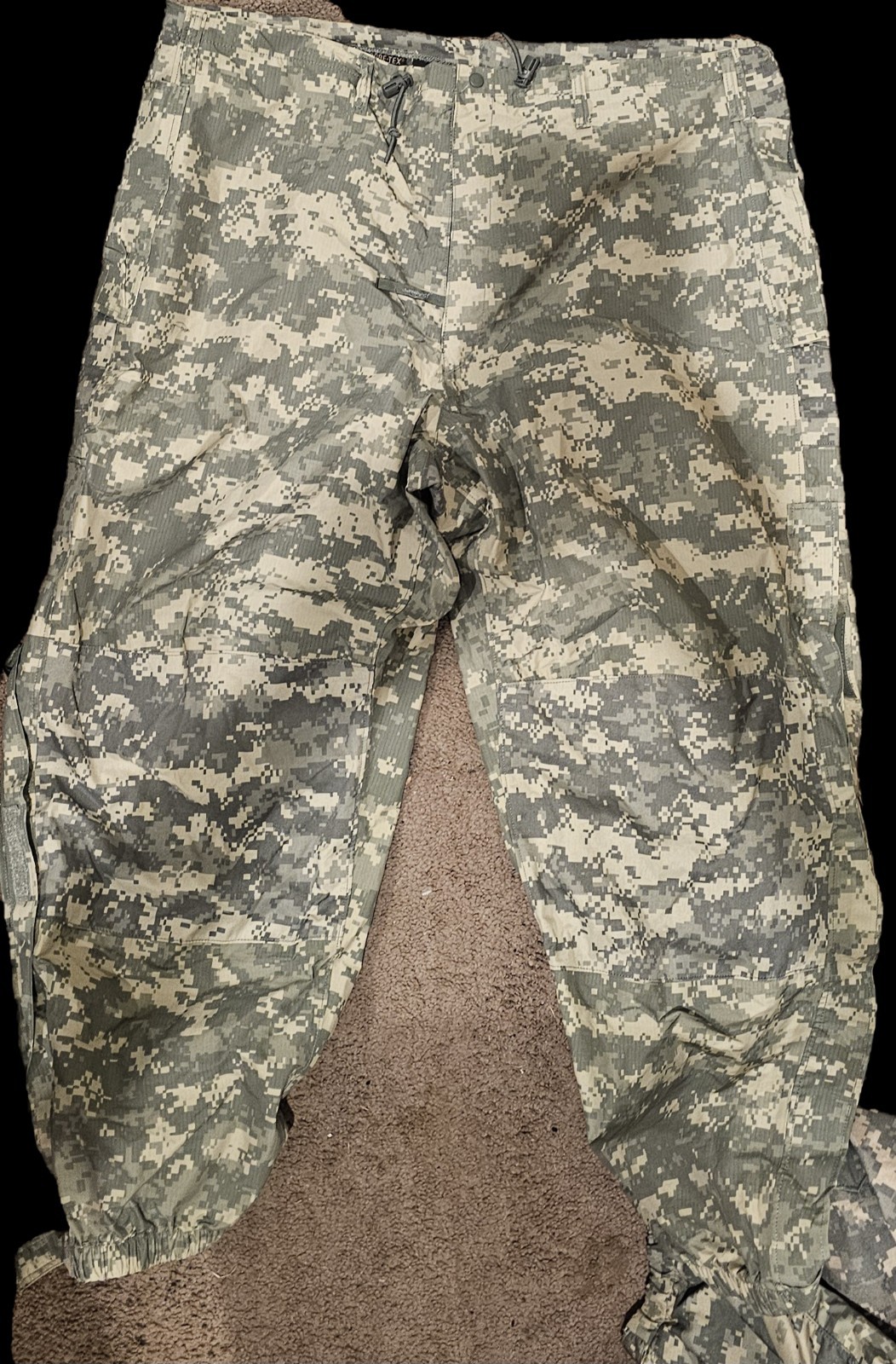 USGI ECWCS Gen III Level 6 Gore-Tex Pants ACU Camo Medium Regular US Military