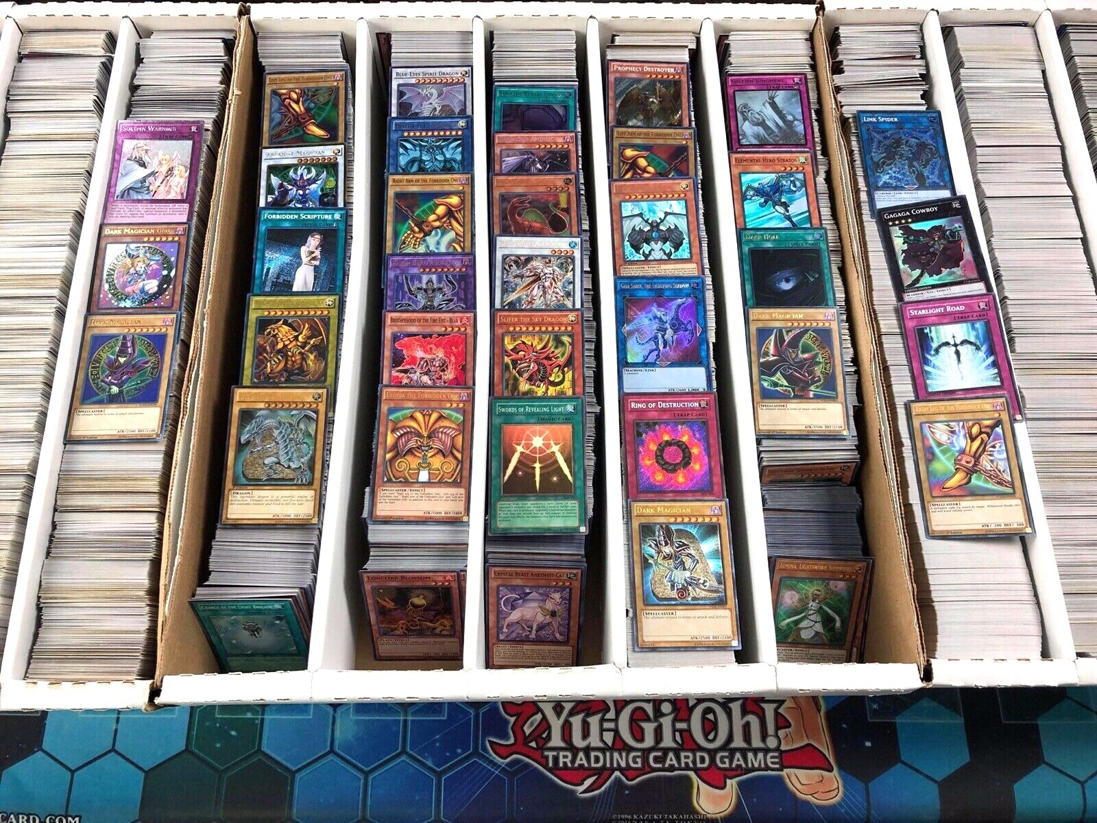 YUGIOH 1000 CARDS ALL HOLOGRAPHIC FOIL COLLECTION BOX BINDER & DECK STARTER LOT