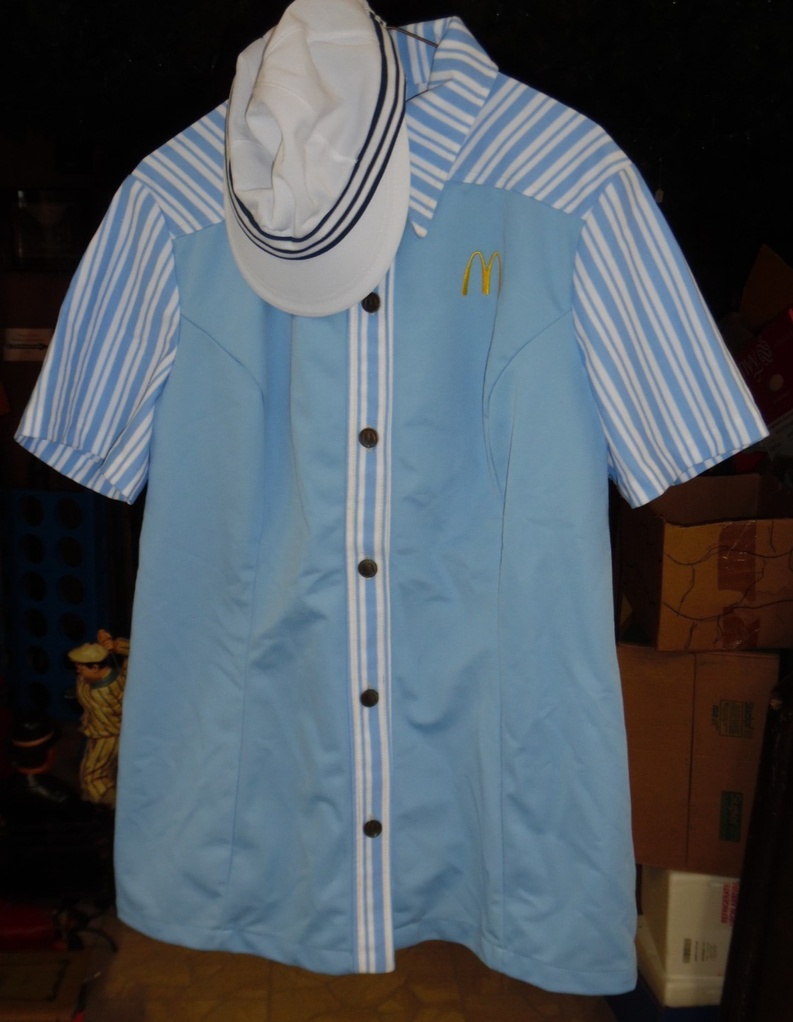 Vintage Pale Blue 1976 Men's McDonald's Uniform - Size 40