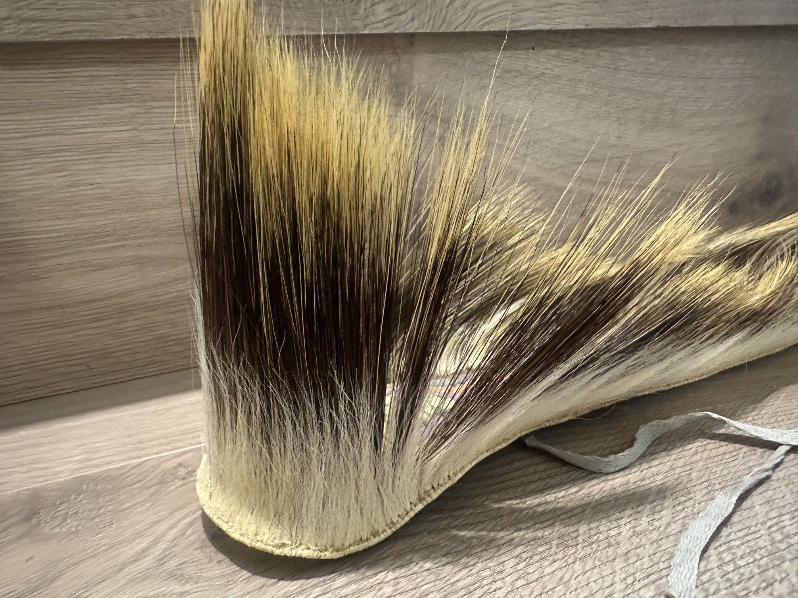 PORCUPINE HAIR ROACH NATIVE AMERICAN HEADDRESS - Vintage 1970s traditional