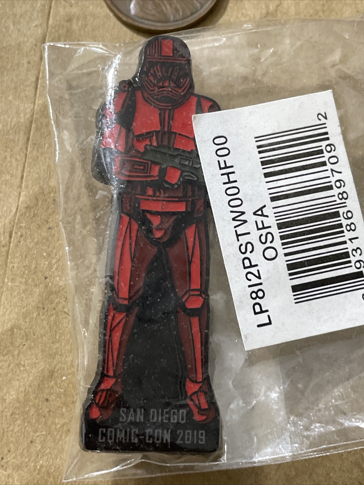 2019 SDCC Star Wars Red Sith Trooper Pin L/E #’d /250 2019 SDCC Star Wars Red Sith Trooper Pin L/E #’d /250