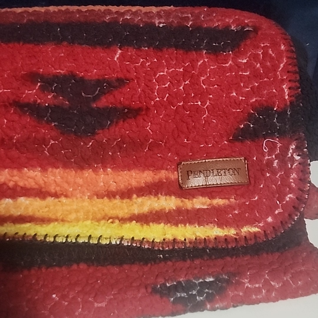 VTG Beaver State Pendleton WoolBlanket Red Orange Red Black 65 By 45