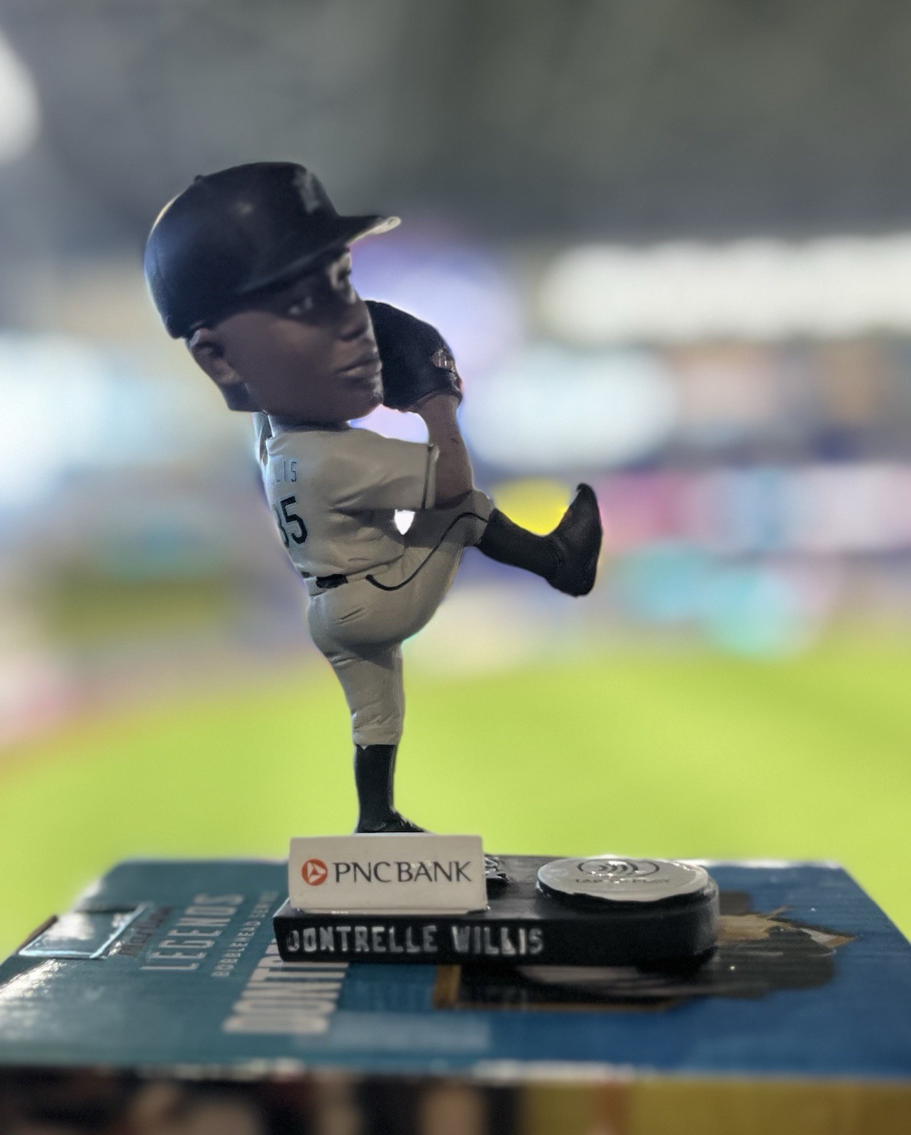 Miami Marlins - Dontrelle Willis Hall Of Fame Bobblehead - SGA 09/13/26