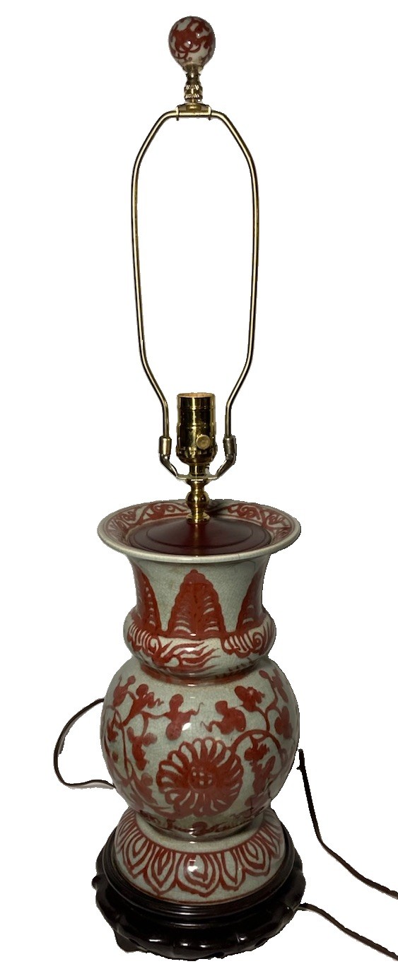 Fine Quality Vtg Hand Painted Porcelain Chinoiserie Table Lamp-Lge 31
