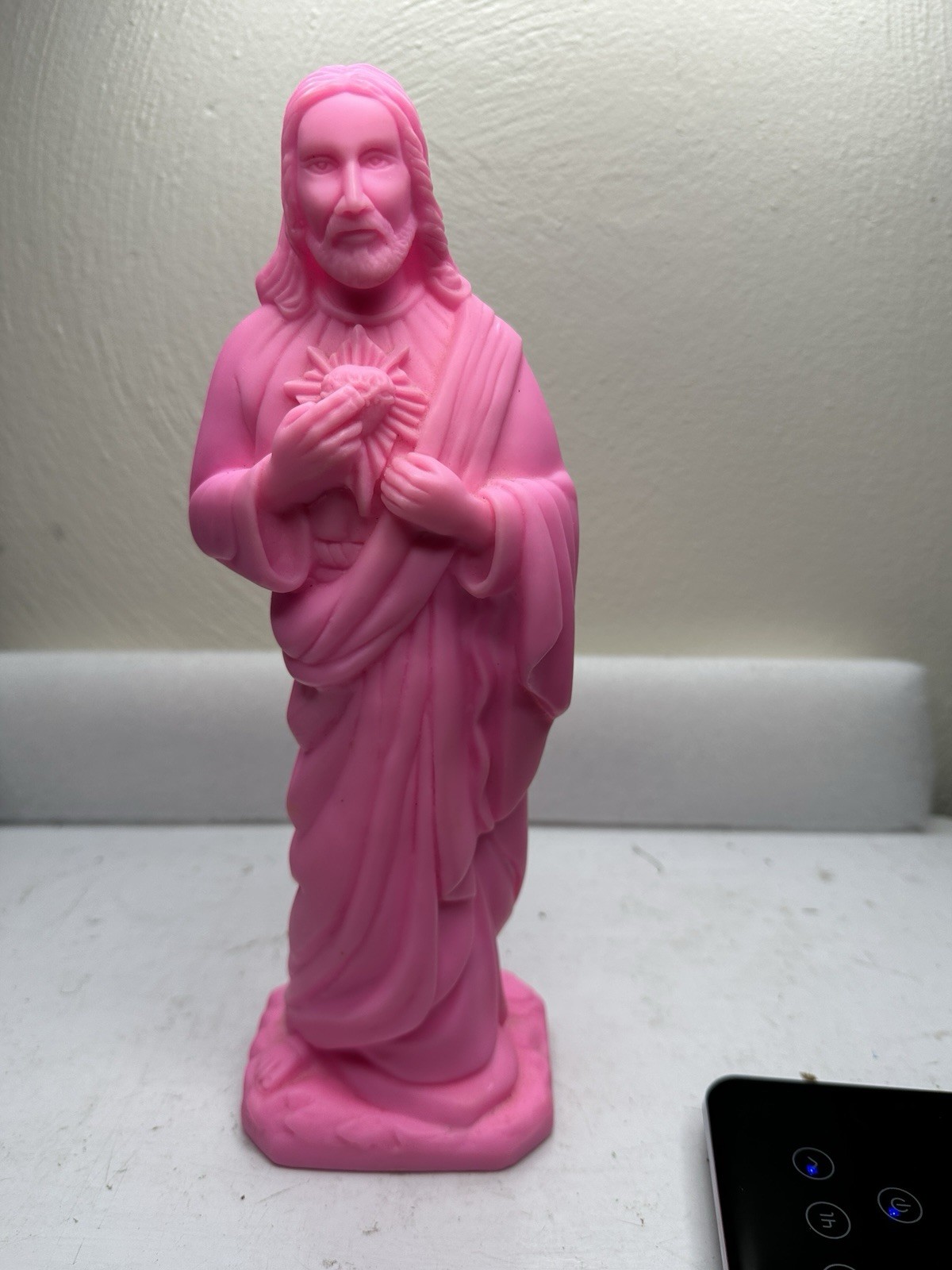 Rare Vintage Bright Pink Answer Me Jesus Magic 8 Ball Figurine 11\