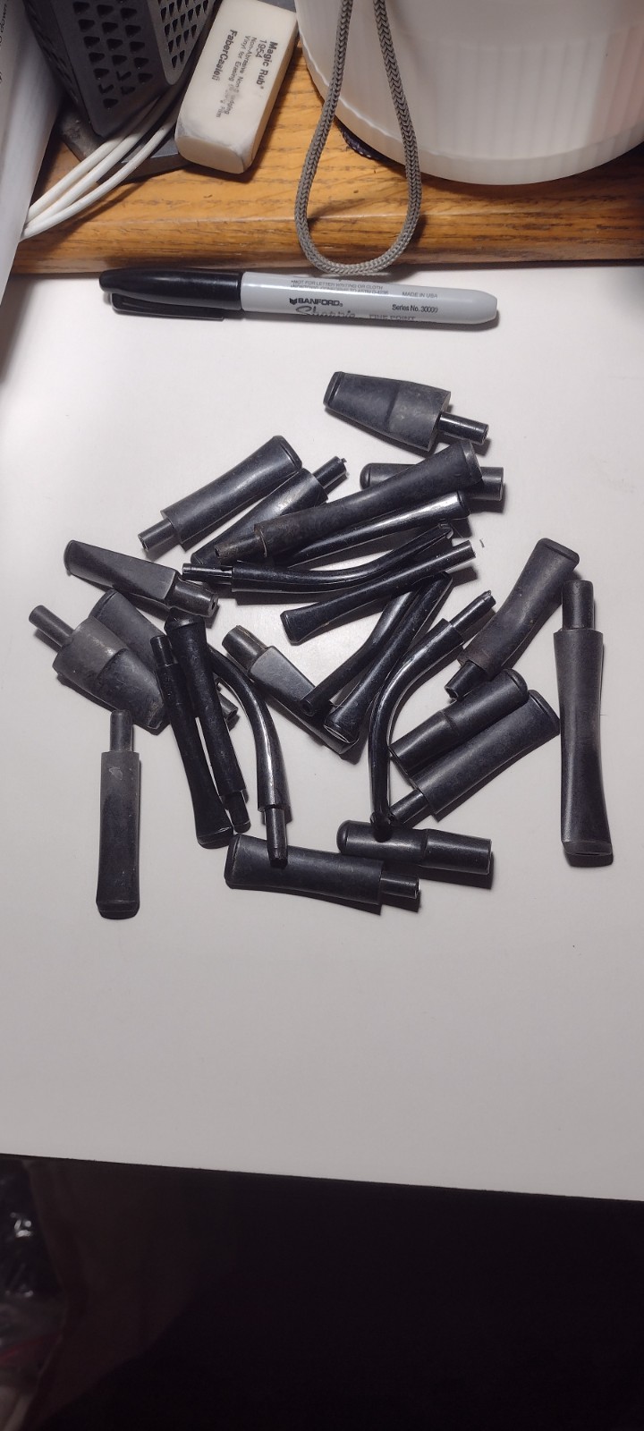 Lot of 25 mixed/random plastic Stems Bits Mouth Pieces... st8