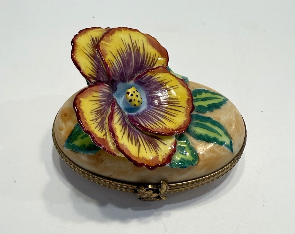 Limoge Trinket Box Rochard Pansy Flower Hand Painted Spring France