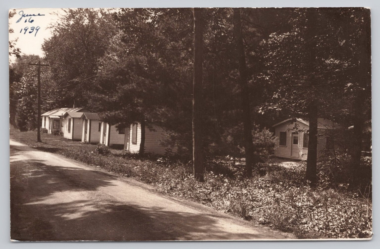 1939 RPPC Cabins Motor Court Roadside Vintage Real Photo Postcard 1939 RPPC Cabins Motor Court Roadside Vintage Real Photo Postcard