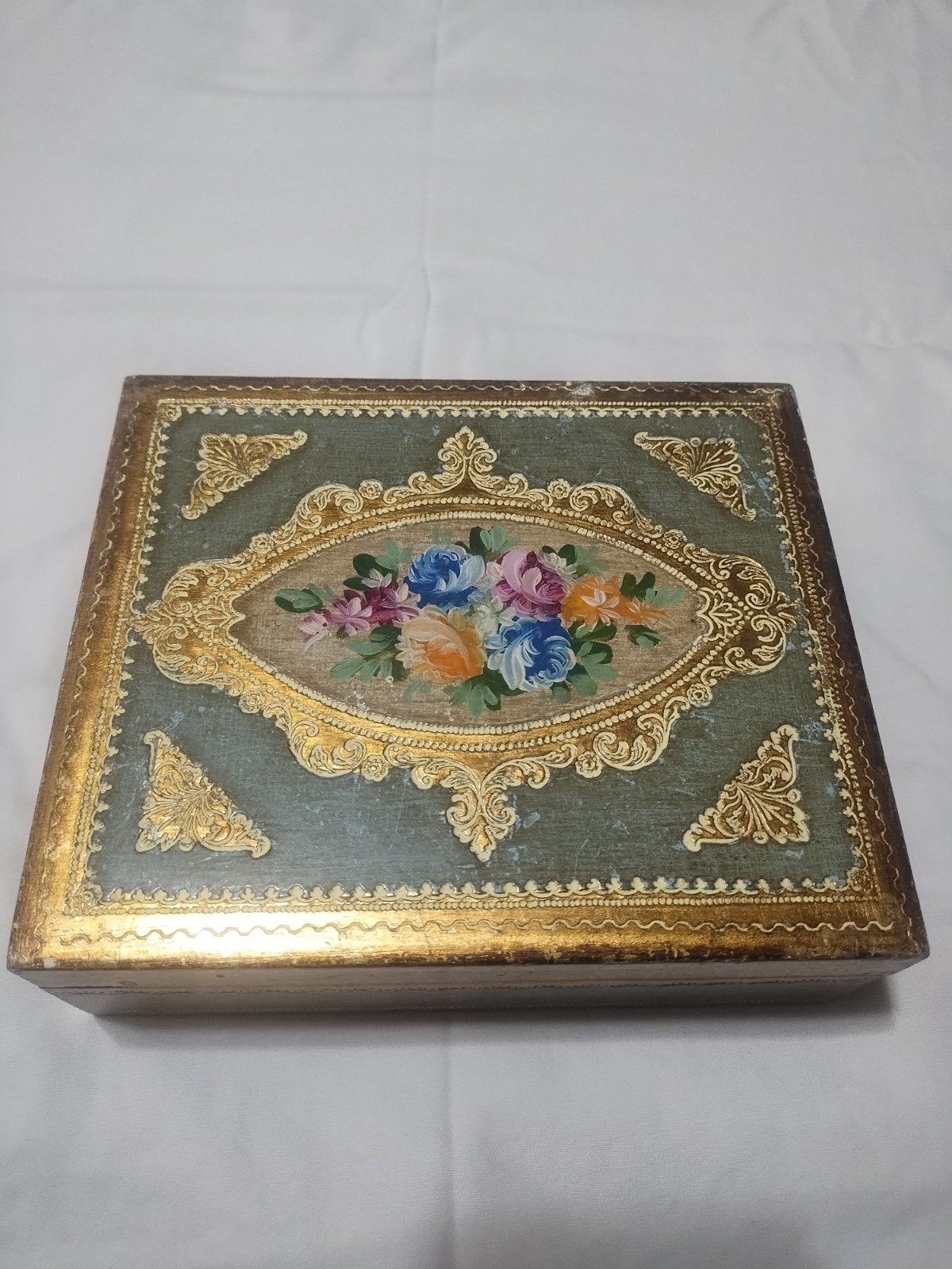 Beautiful Vintage Italian Florentine Handmade Wooden Box 