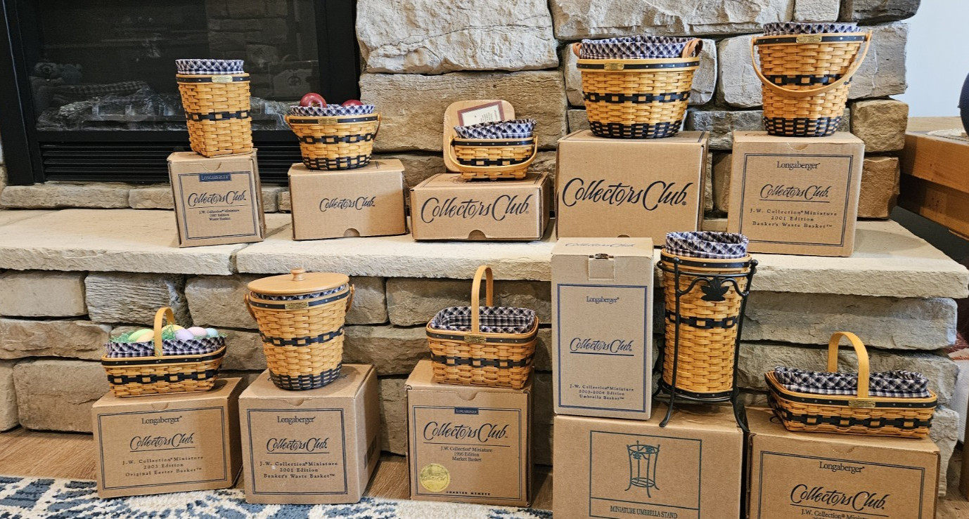 Longaberger Collectors Club JW Miniature Baskets Set Of 10