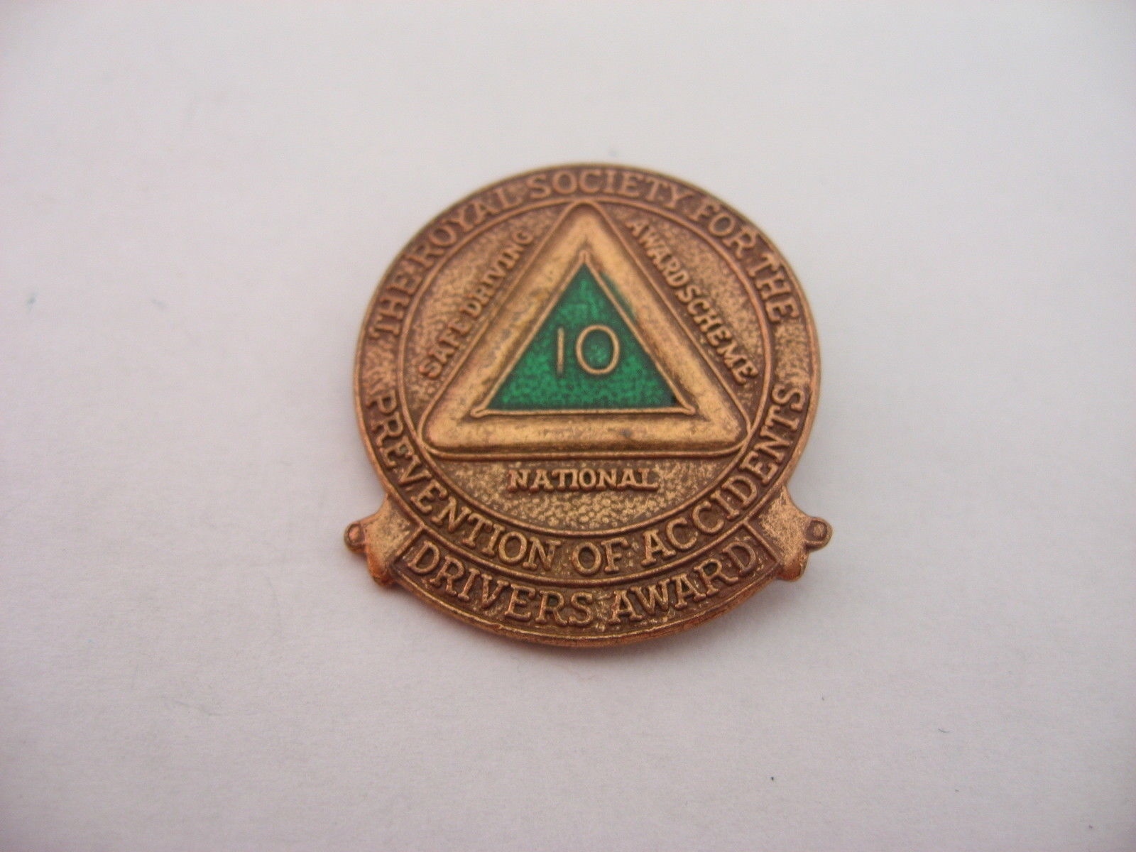 Vintage RoSPA 10 Year Safe Driving Award Pin Badge Green Enamel British UK