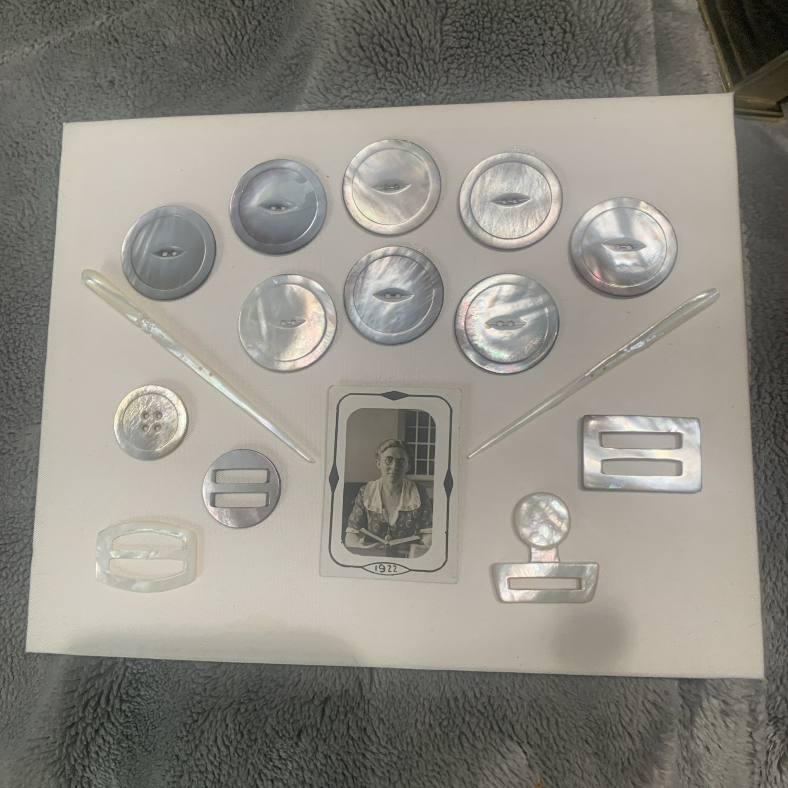 Vintage Large Mother Of Pearl Shell Buttons and Extras
