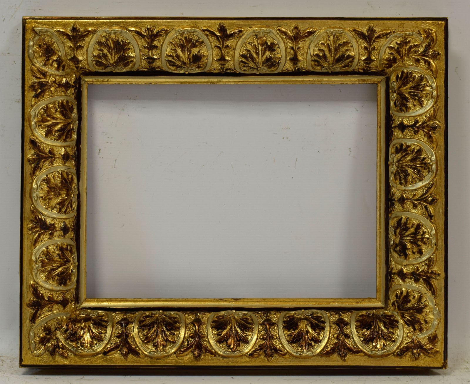 Ca. 1900, old frame, original condition, covered with metal leaf: 16.3 x 12.4 in