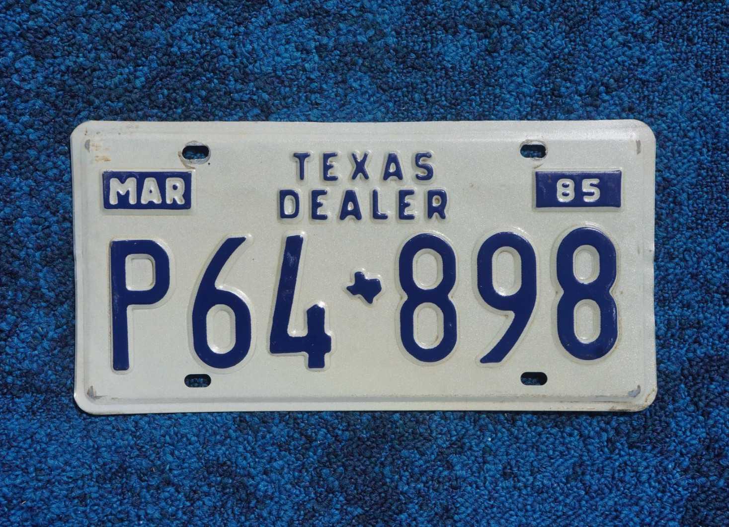 1985 Texas DEALER License Plate