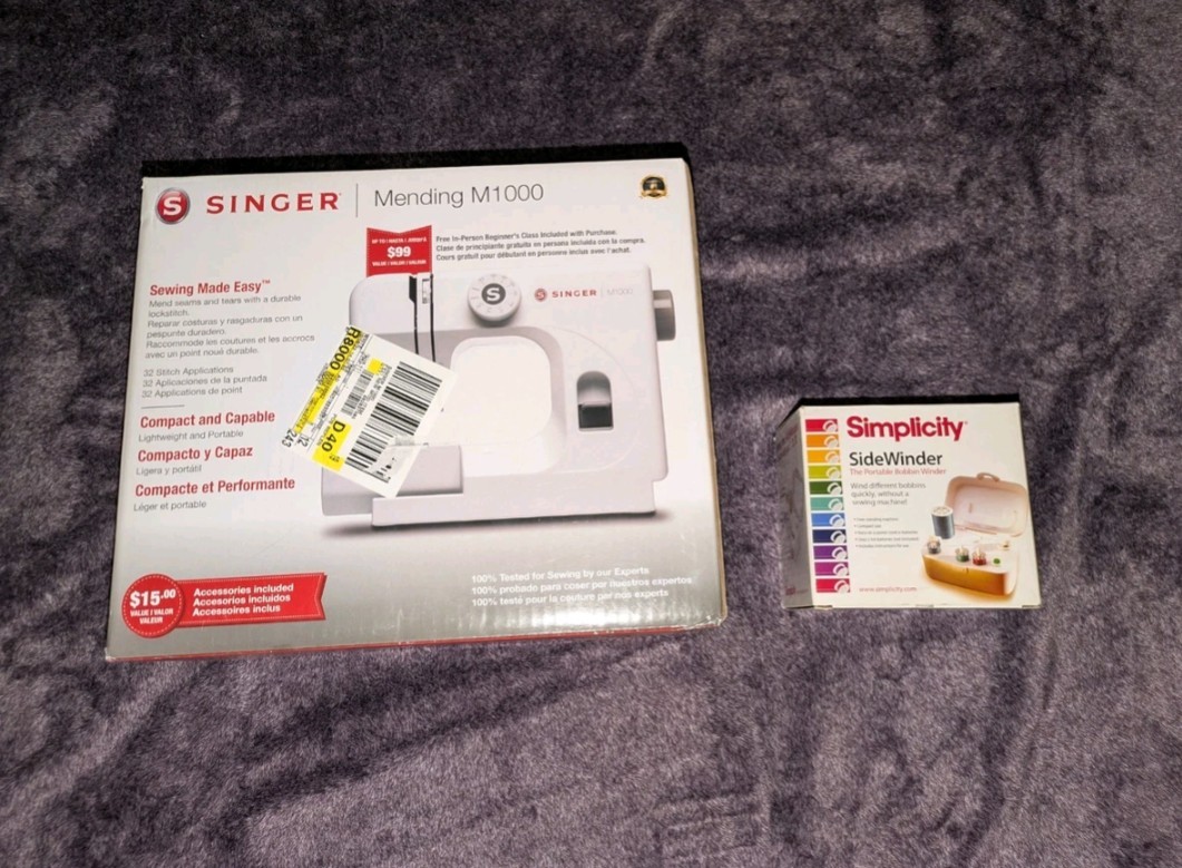 Singer M1000 Sewing Machine + Simplicity Sidewinder (In Box)