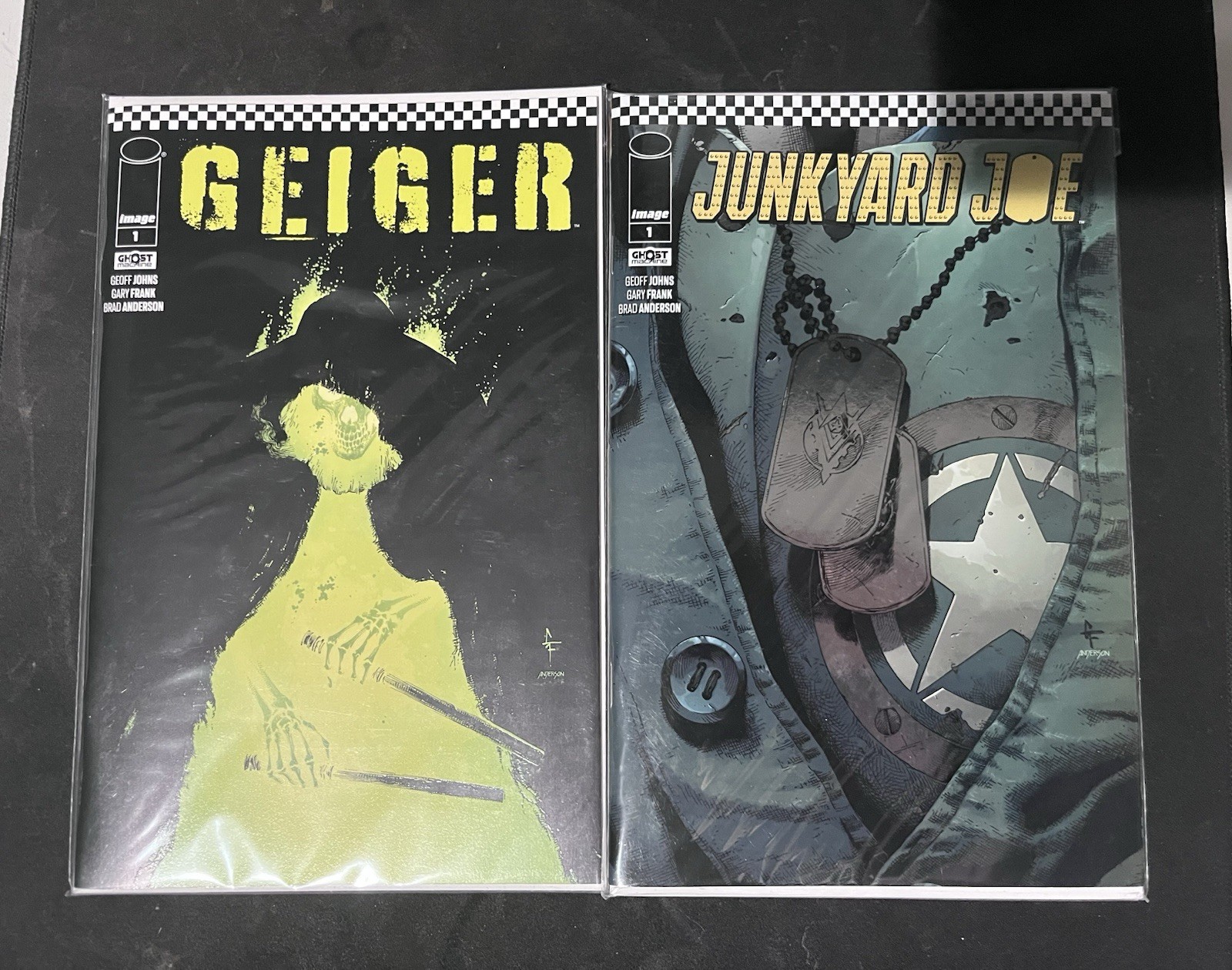 Image Ghost Machine Lot Geiger #1 Glow In The Dark NYCC & JunkyardJoe #1 NYCC