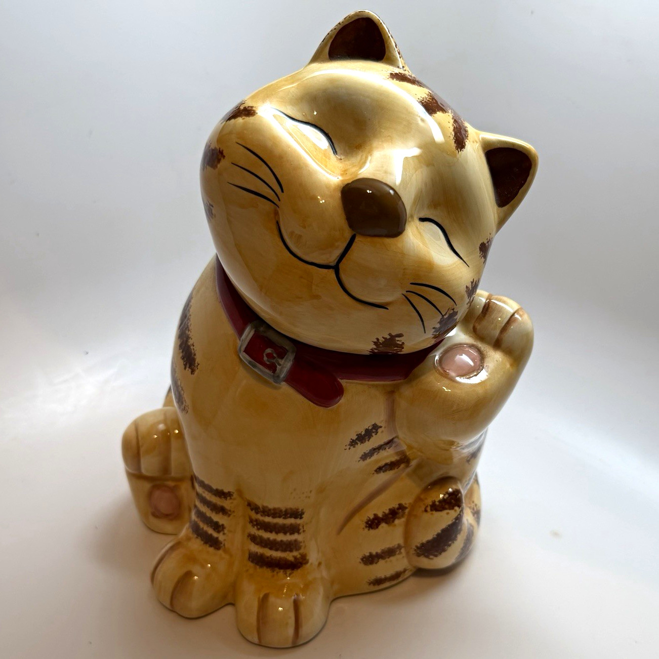 Vintage 1970’s GKAO Smiling Scratching Tabby cookie Jar