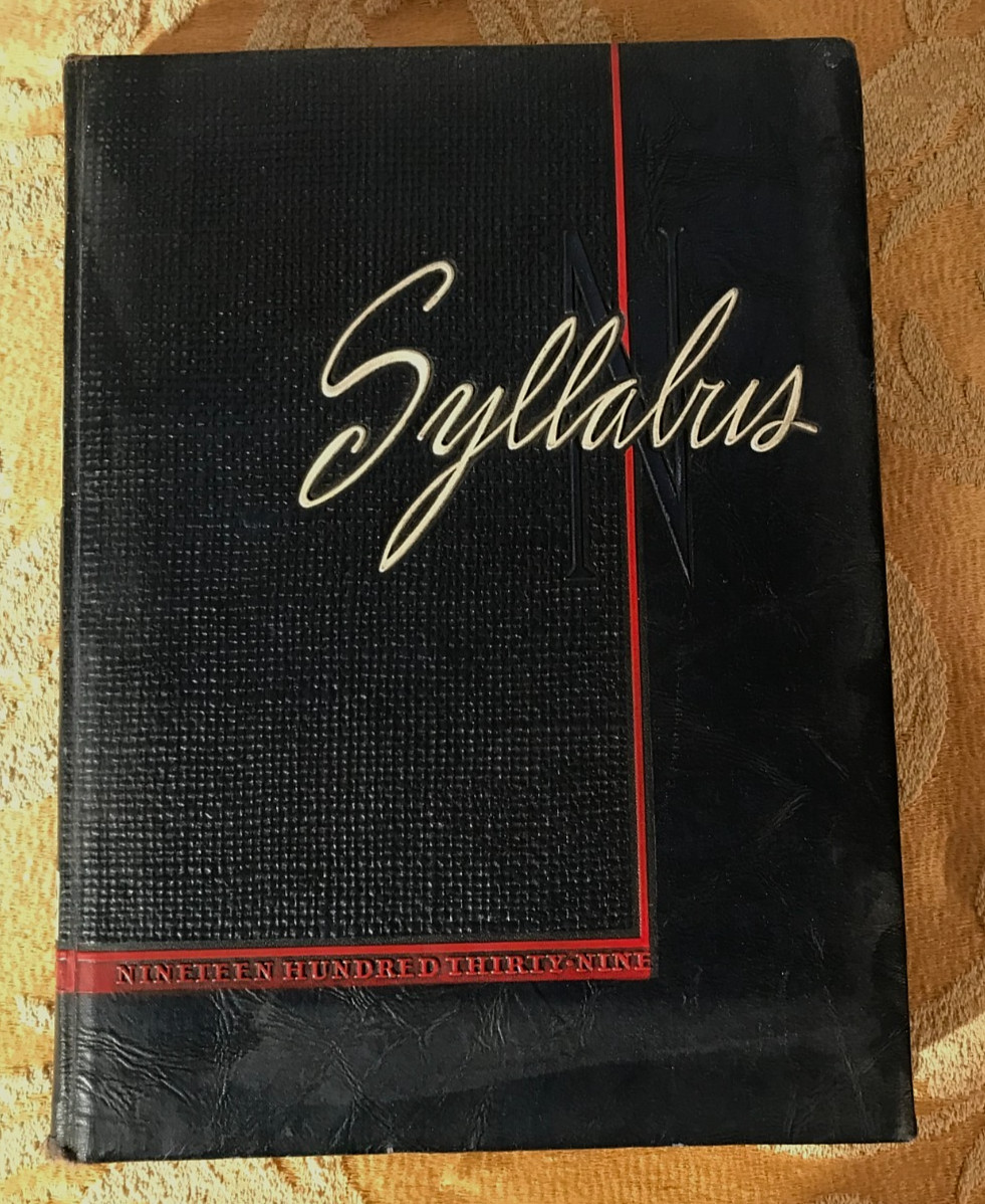 1939 Northwestern University Syllabus Yearbook Evanston Illinois Wildcats VTG