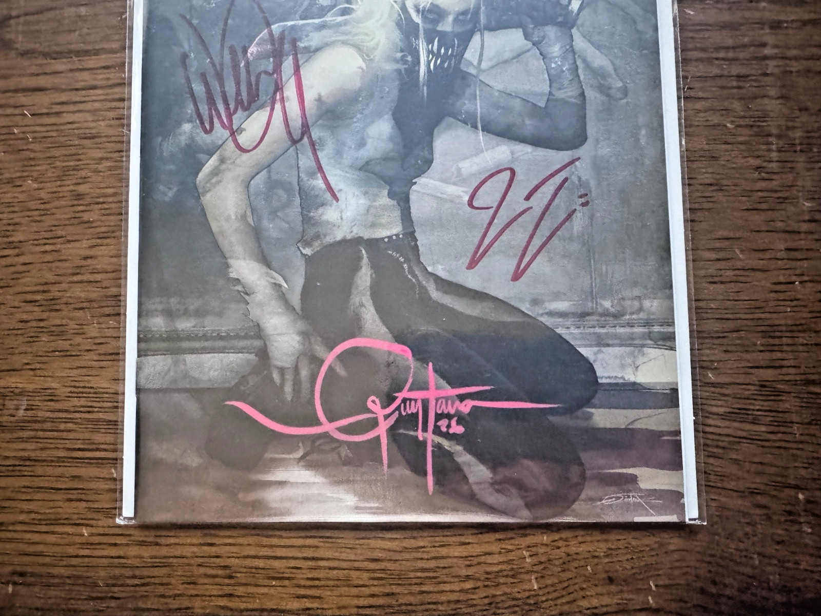 SIKTC 49 SDCC Exclusive Virgin, QUINTANA, SIGNED, SOMETHING IS KILLING, TYNION