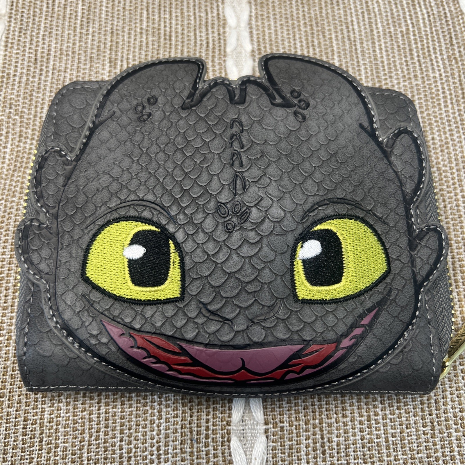 Dreamworks How To Train Your Dragon Loungefly Wallet Toothless Lightfury
