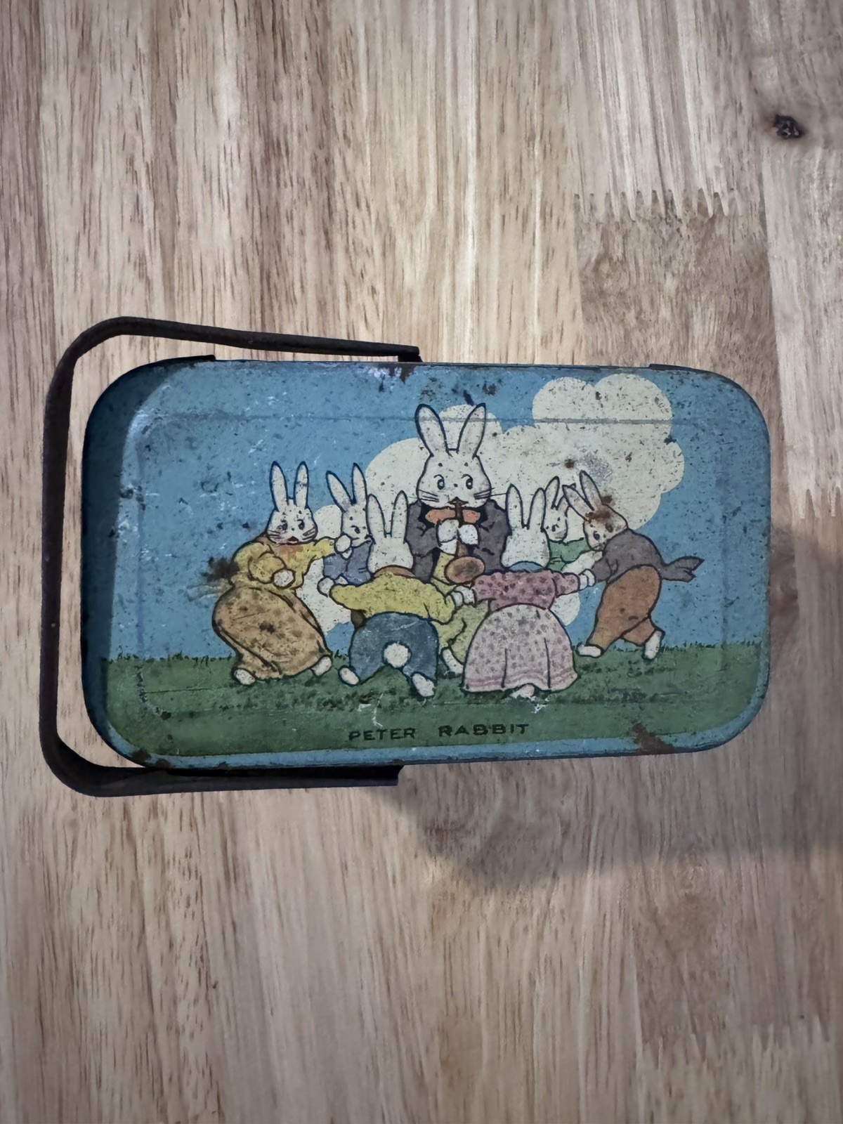 Vintage TINDECO Tin PETER RABBIT Candy  Lunch Box Easter Litho Candy 1920s
