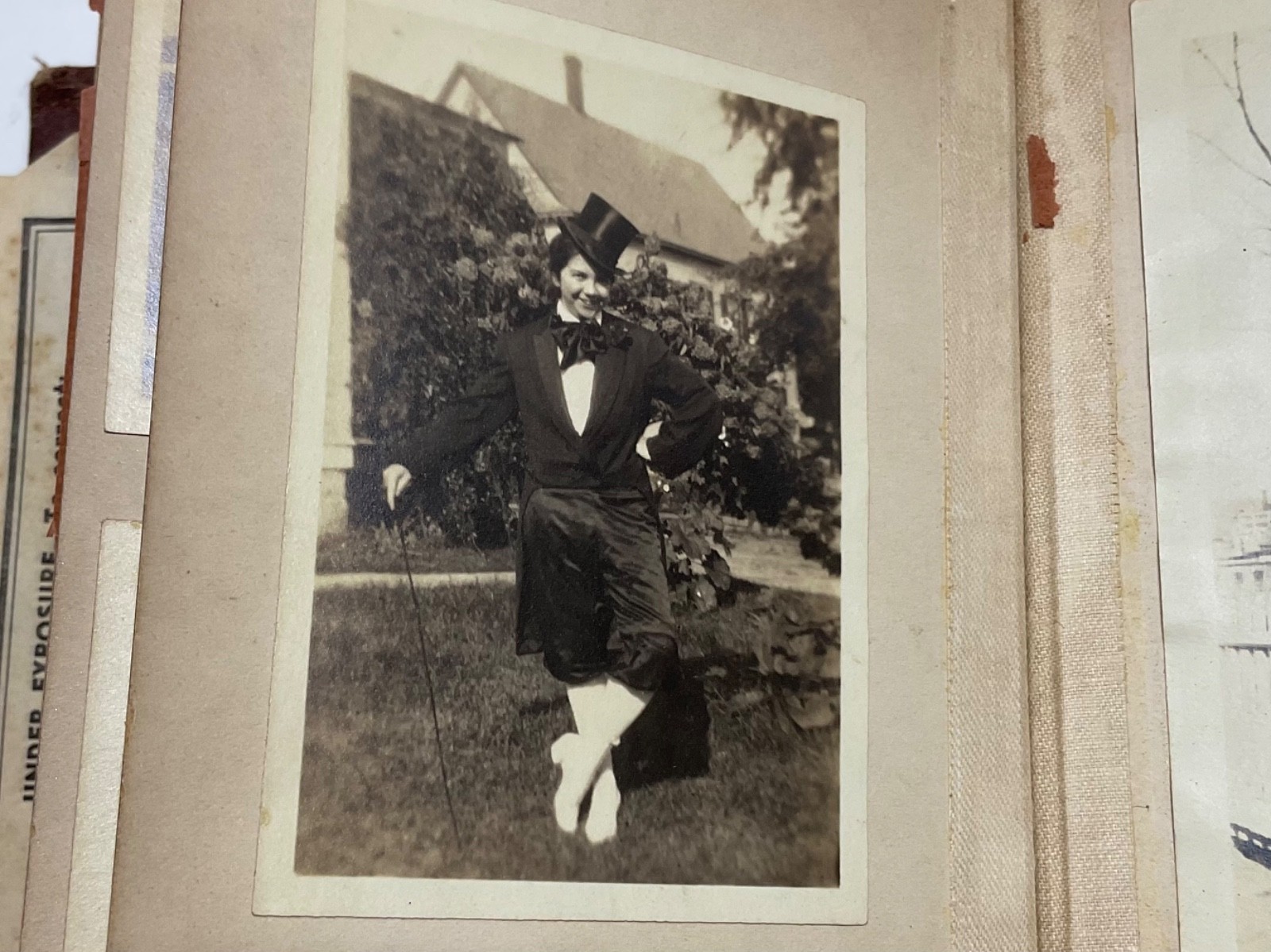 Antique 1910s 1920s Family Photo Album Original Snapshots Fashion Americana