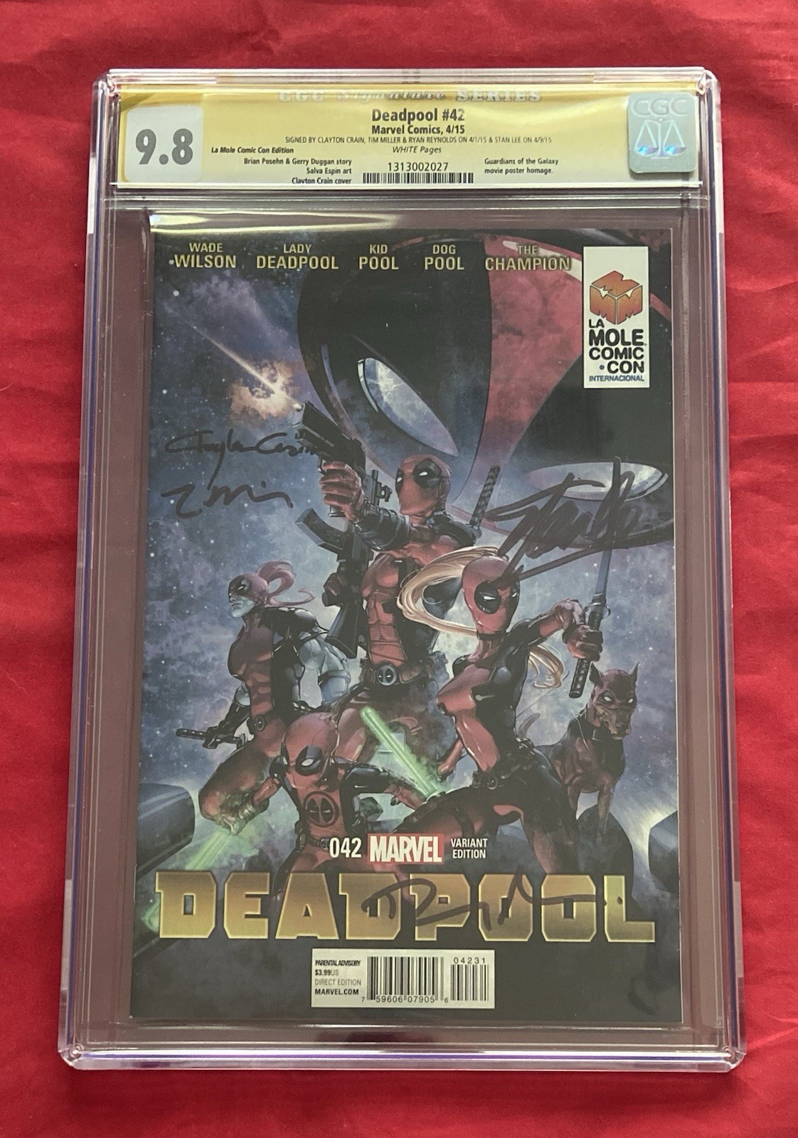 Deadpool 42 La Mole Edition CGC 9.8 Signed by Stan Lee & Ryan Reynolds +2 Marvel