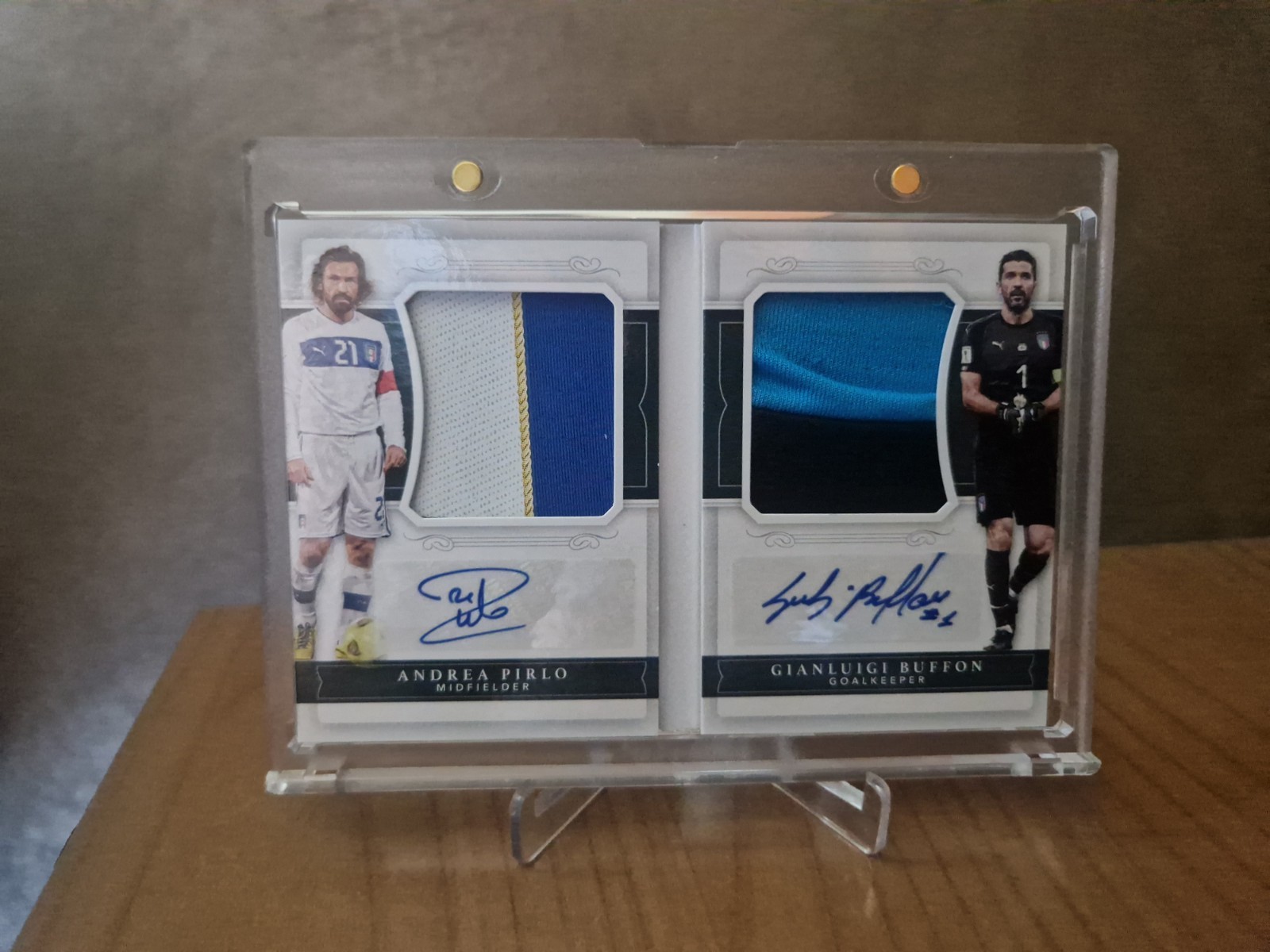 2018 National Treasures Dual Jersey Autograph Booklet Andrea Pirlo Gianluigi...