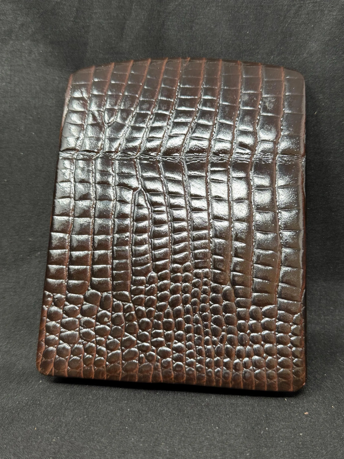 German Embossed Pebble-Grain Leather Cigar Case, Four-Cigar Hard Shell,