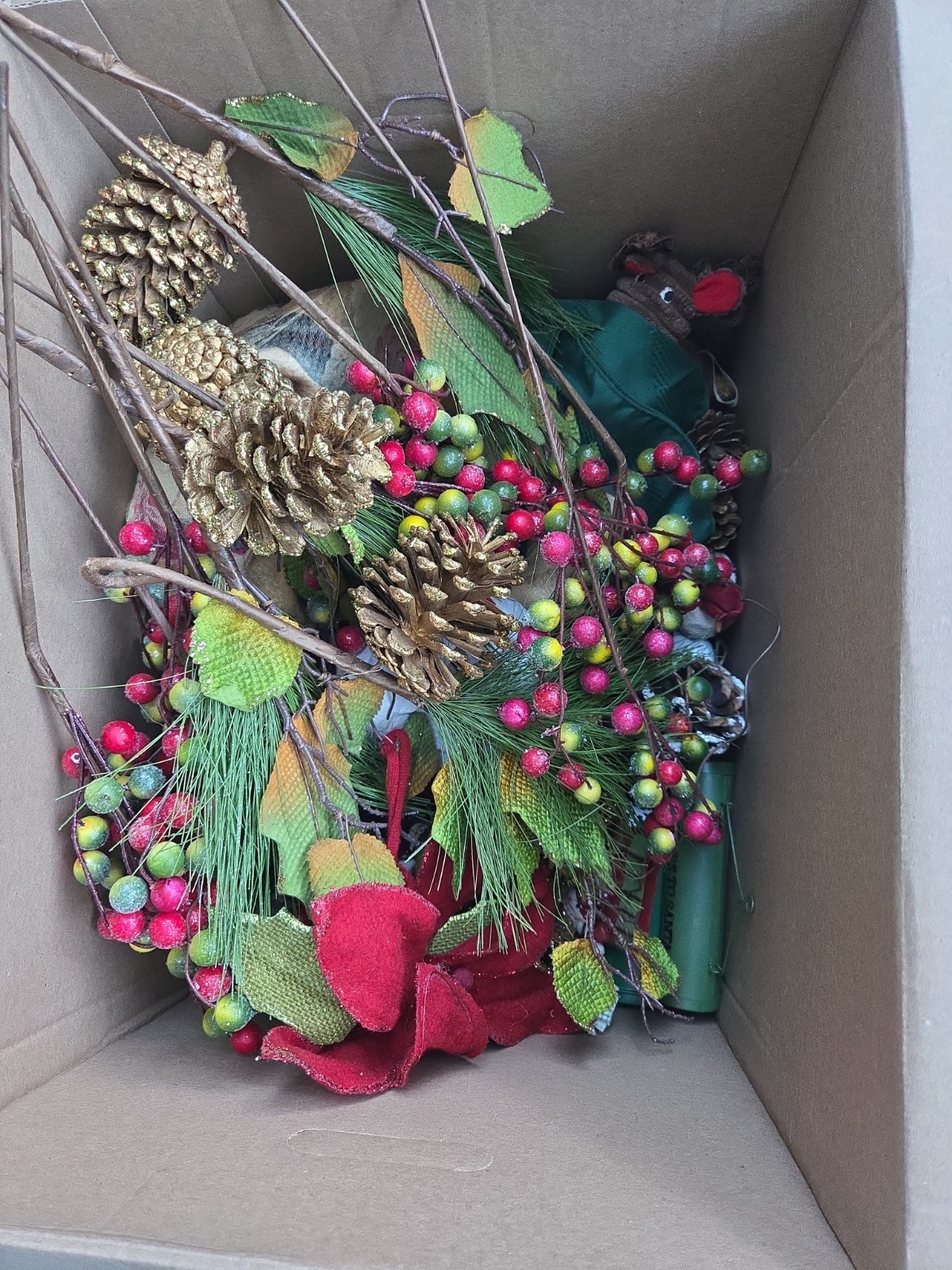 vintage christmas Mystery Box Decor Ornaments Floral vintage christmas Mystery Box Decor Ornaments Floral