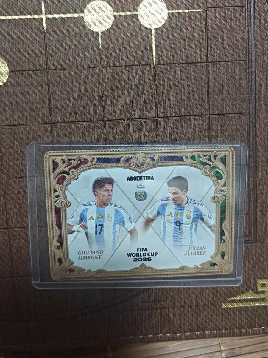 Panini Kayou 2026 Football Alvarez Simeone Argentina Dual Nameplate Gold Card